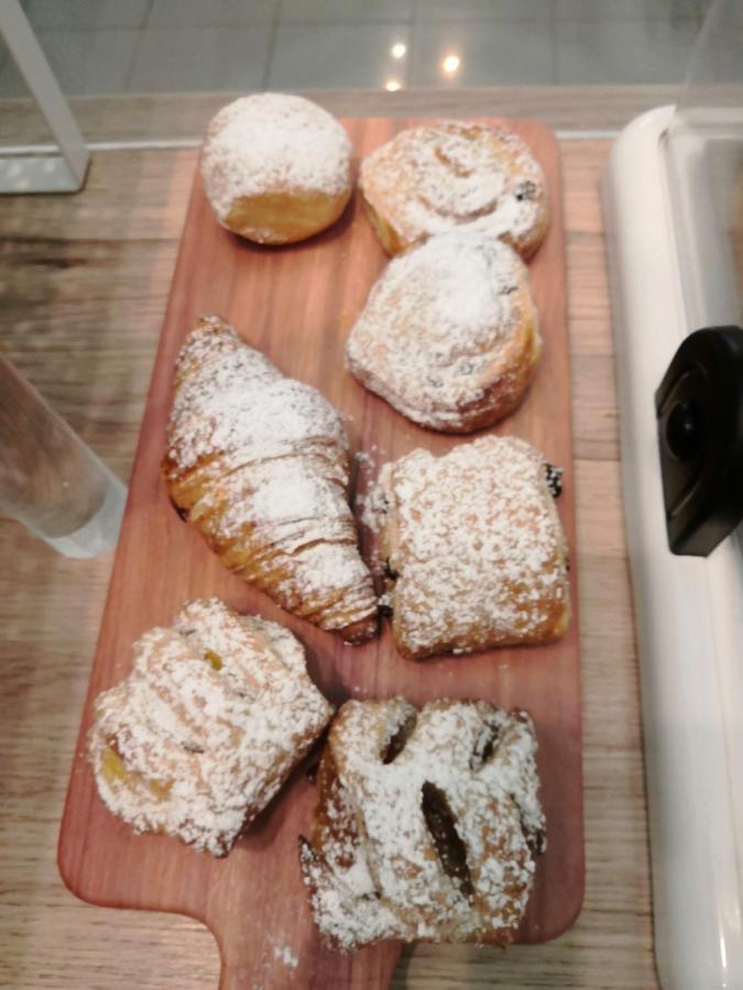 Hotel Iride Suite & Breakfast- Ideale Per Famiglie E Coppie Riccione Buitenkant foto
