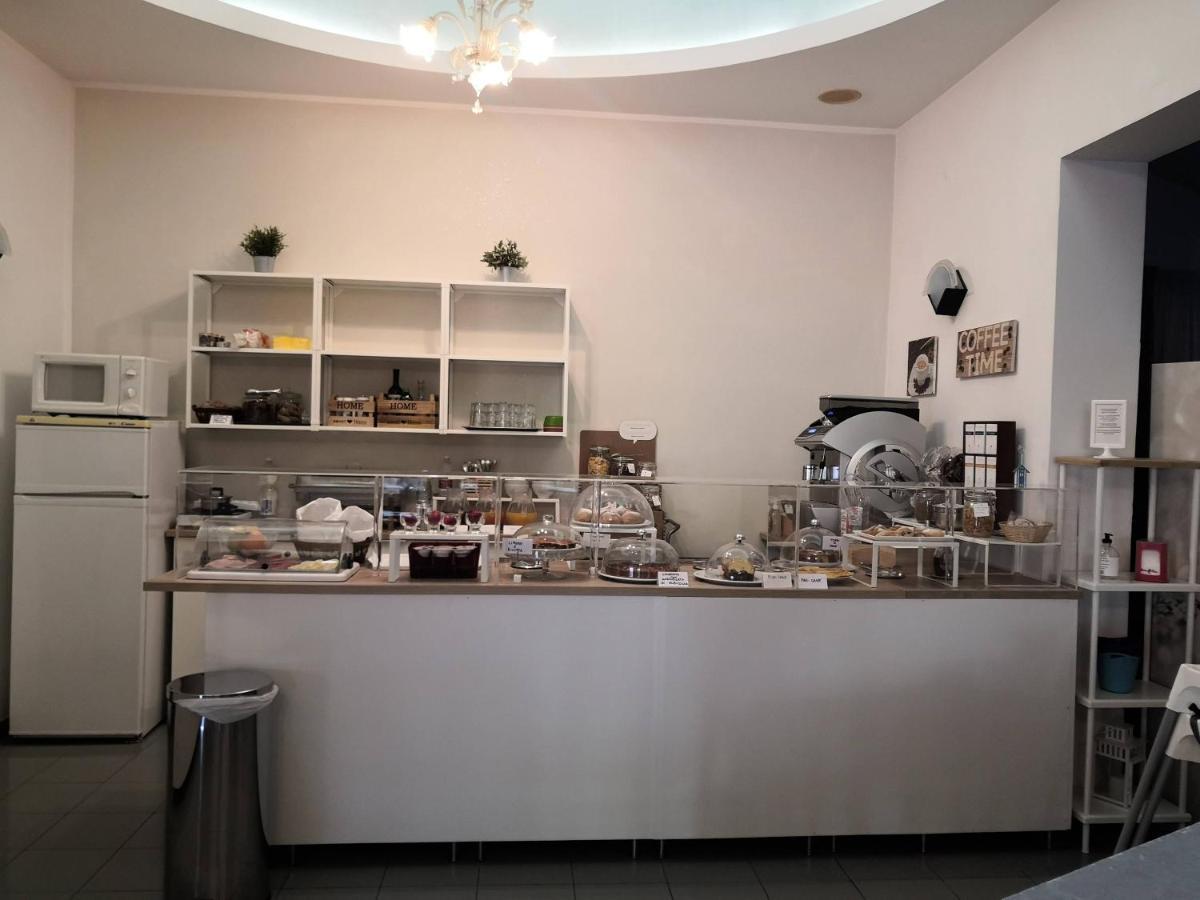 Hotel Iride Suite & Breakfast- Ideale Per Famiglie E Coppie Riccione Buitenkant foto